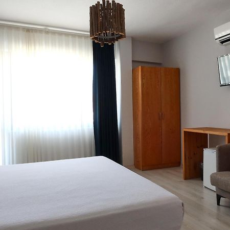 דטקה Zephyros City Otel מראה חיצוני תמונה